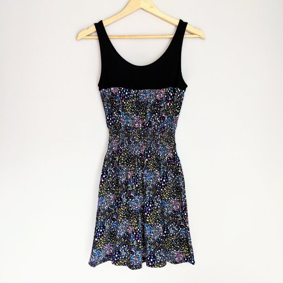🇨🇦 Simone Rayon Skater Dress Made In Canada - Picture 3 of 9